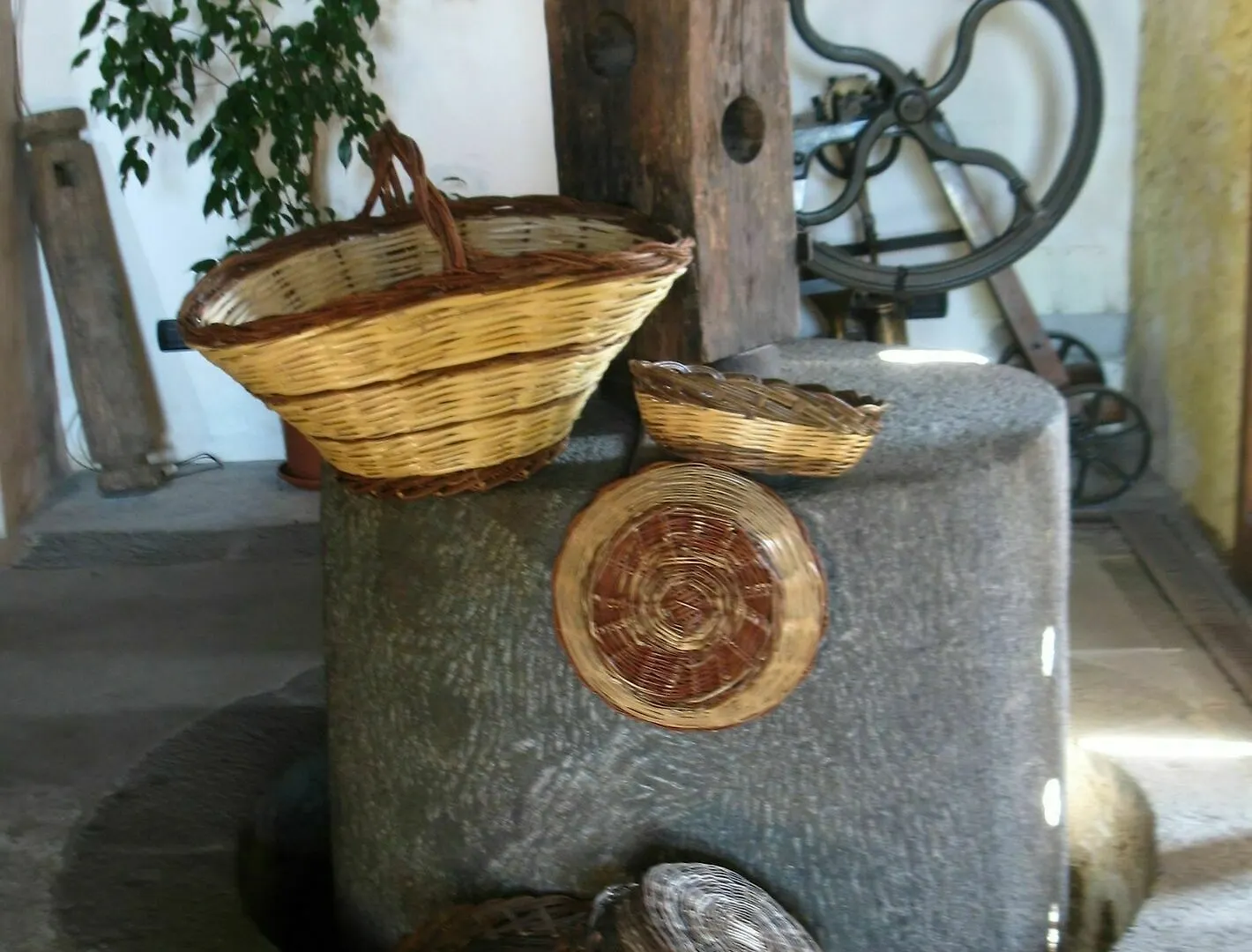 La Pietra Antica O' Munti Hotel Puntalazzo Farm stay