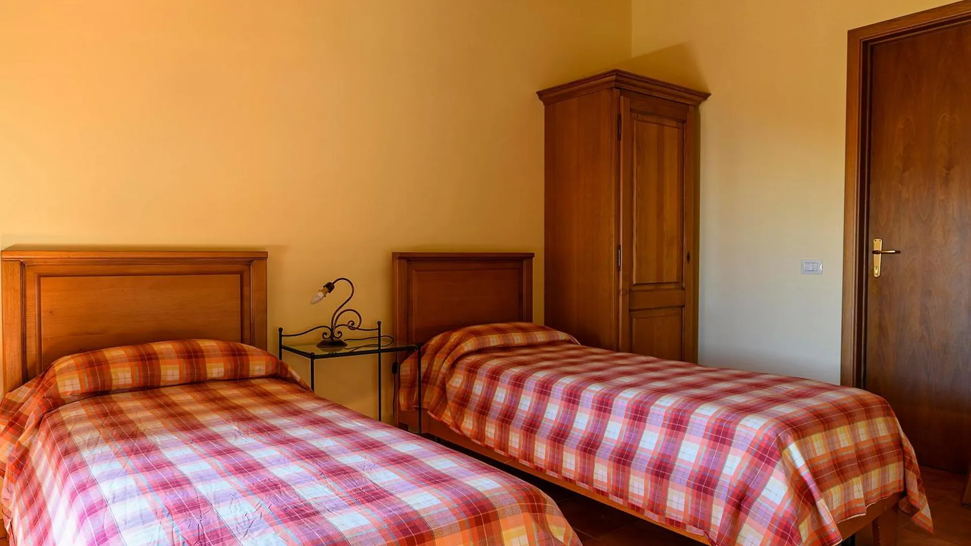 Farm stay La Pietra Antica O' Munti Hotel Puntalazzo