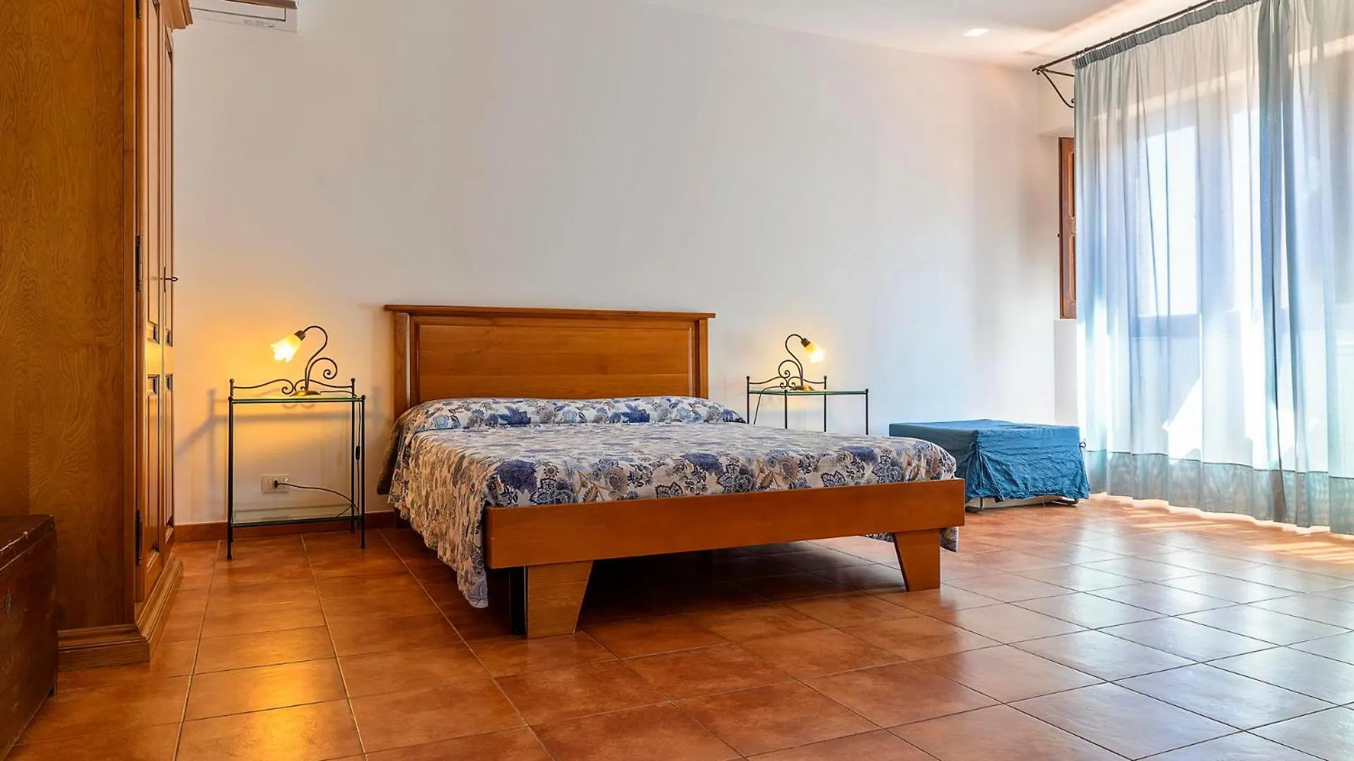 Farm stay La Pietra Antica O' Munti Hotel Puntalazzo